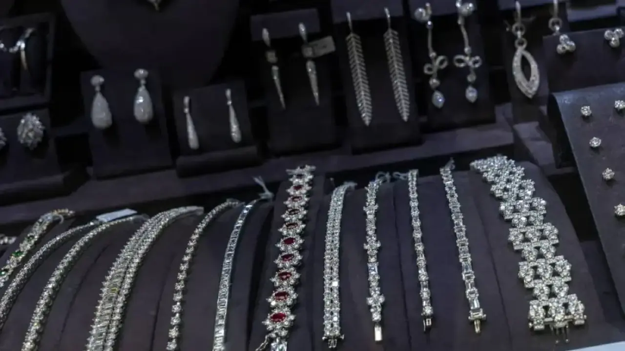 سعر جرام الفضة عيار 999 في مصر يسجل 157 جنيهاً اليوم الثلاثاء